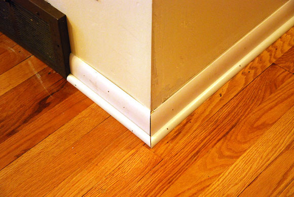 baseboard-floor-molding.jpg