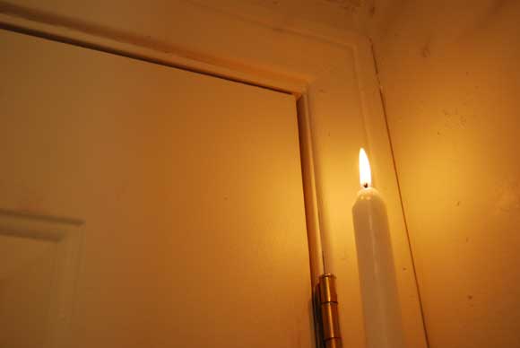 candle-energy-leak-tip.jpg