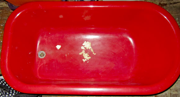 claw-foot-tub-damage