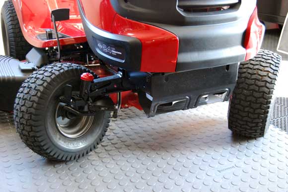 craftsman-tractor-turning.jpg