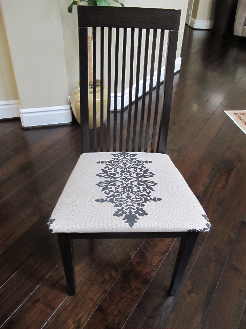 Tips For Reupholstering Dining Room Chairs