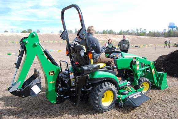 john-deere-backhoe-1026r.jpg