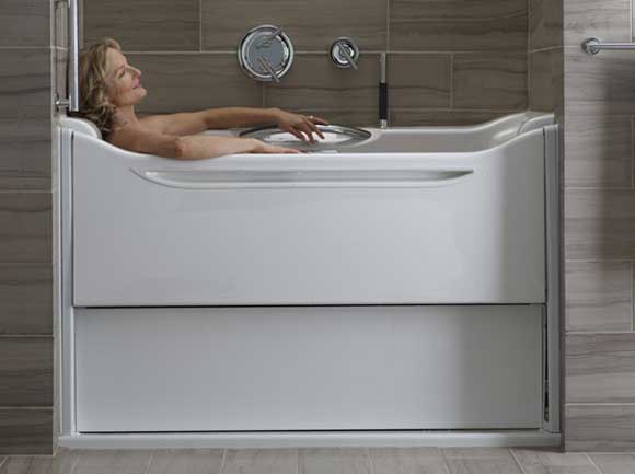 kohler-bath-tub-elevance-universal-design.jpg