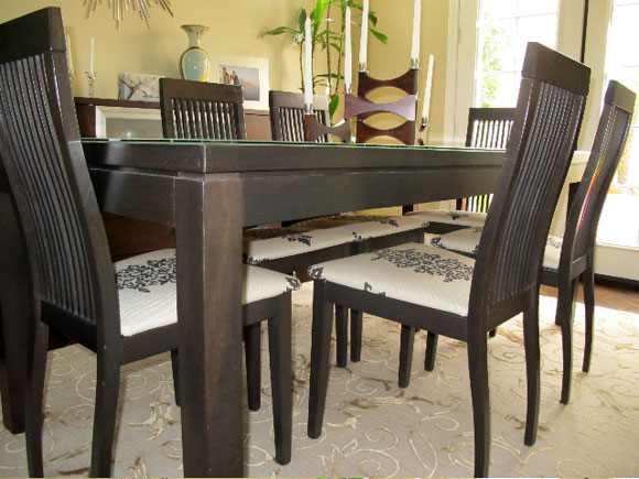 Thrifty Decor Chick: How to reupholster dining room chairs!