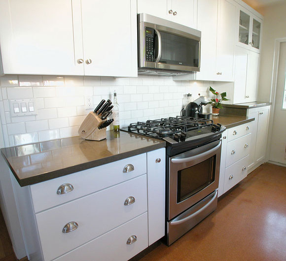 subway-tile-kitchen-backsplash.jpg